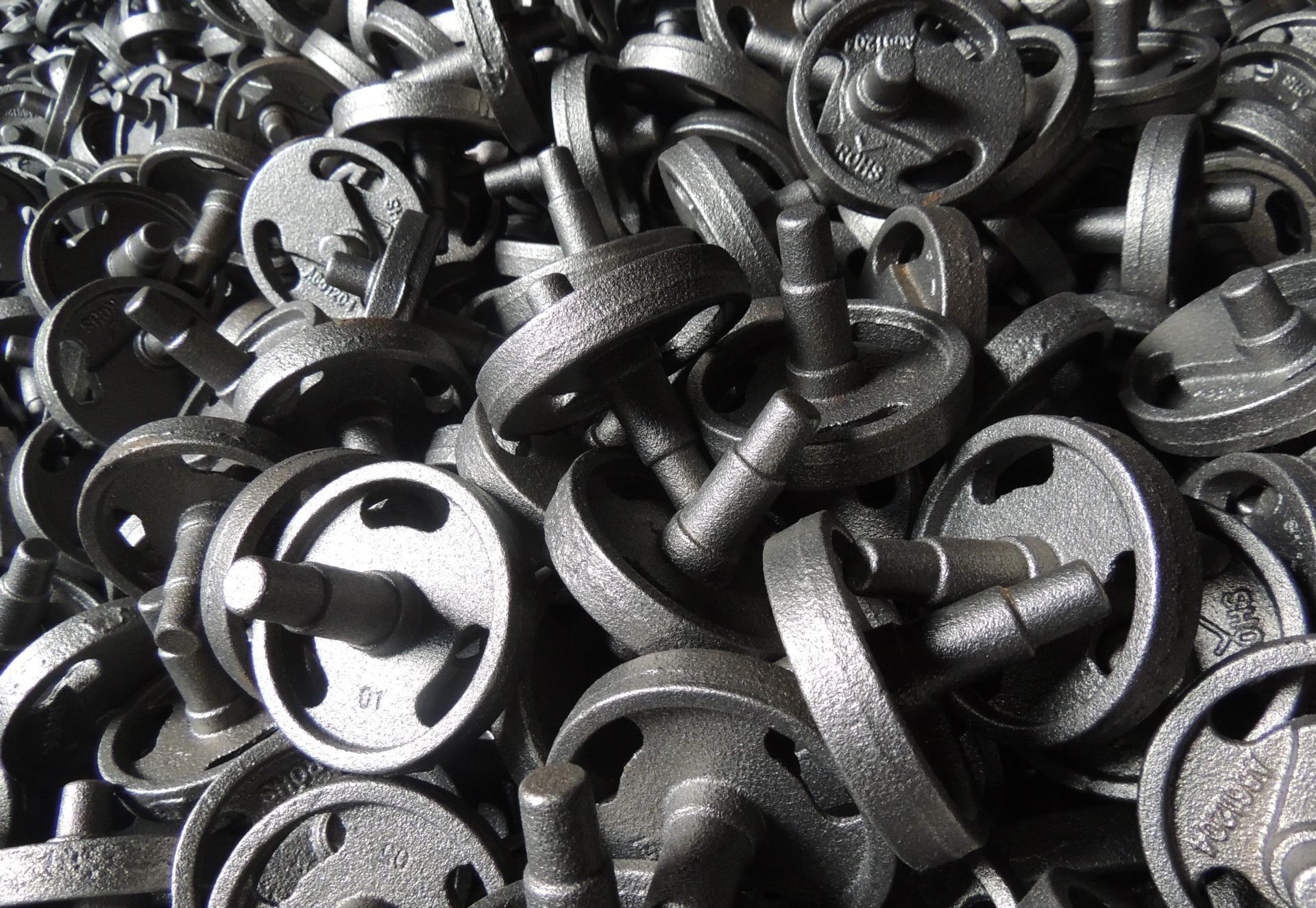 Cum să faceți față defectelor de izolare la rece în părți mici cu pereți subțiri din fier ductil?